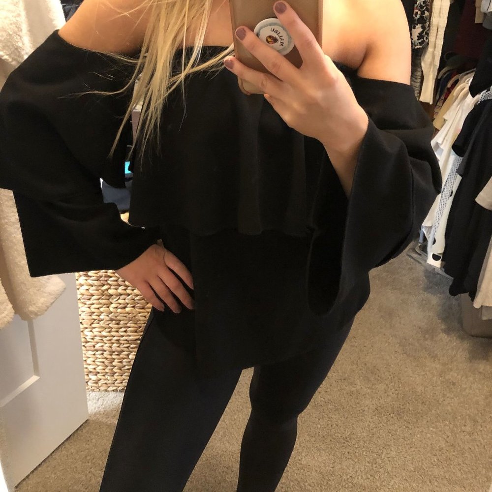 Black Ruffle Off-the-Shoulder Top size small